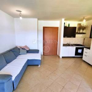 Čižići, apartman na 1.katu s djelomičnim pogledom na more!