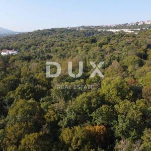 COSTABELLA, BIVIO- građevinsko zemljište 1573m2 s pogledom na more za obiteljsku kuću / villu / stambenu zgradu-stanove -apartm...