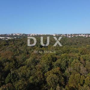 COSTABELLA, BIVIO- građevinsko zemljište 1573m2 s pogledom na more za obiteljsku kuću / villu / stambenu zgradu-stanove -apartm...