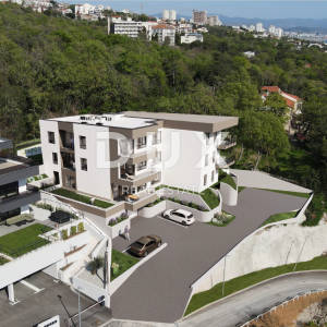 COSTABELLA, BIVIO, KANTRIDA - eksluzivan stan 101,87m2 prizemlje, 100m od mora, prekrasan pogled + okućnica 40m2- STAN 1