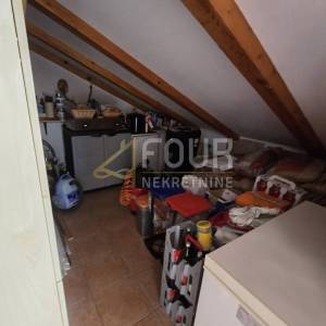 Cres, 131.97m2, 3s+db, pogled na more