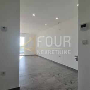 Crikvenica, 2s+db, 62.27m2, terasa, pogled na more