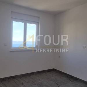 Crikvenica, 2s+db, 62.27m2, terasa, pogled na more