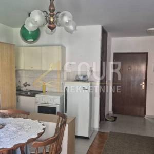 Crikvenica, 37m2, garsonijera, balkon, pogled na more
