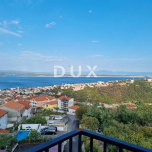 CRIKVENICA - 4 apartmana s bazenom i panoramskim pogledom