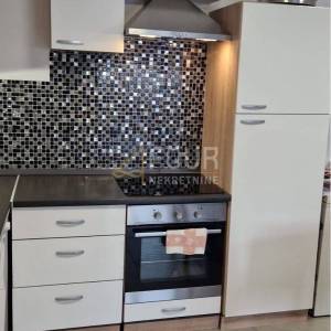 Crikvenica, 51.55m2, 1s+db, okućnica, pogled na more
