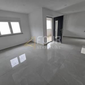 Crikvenica, 59.58m2, novogradnja, u naravi stan 2s+db