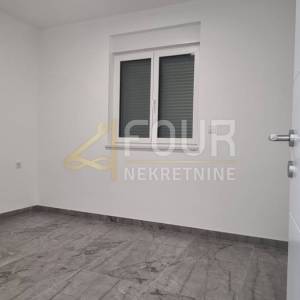 Crikvenica, 62.27m2, 2s+db, terasa, pogled na more