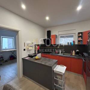 Crikvenica, 75.31m2, 3s+db, lođa