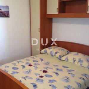 CRIKVENICA -  Apartmanska kuća  u blizini centra i plaže