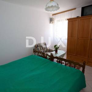 CRIKVENICA - Apartmanska kuća s bungalovom blizu centra