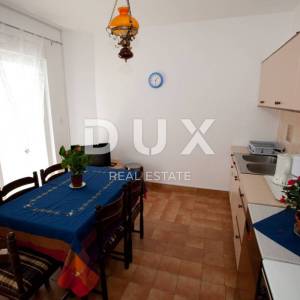 CRIKVENICA - Apartmanska kuća s bungalovom blizu centra