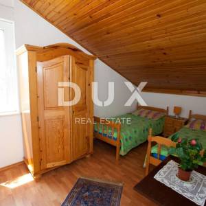 CRIKVENICA - Apartmanska kuća s bungalovom blizu centra