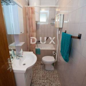 CRIKVENICA - Apartmanska kuća s bungalovom blizu centra