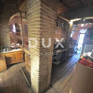CRIKVENICA, CENTAR - poslovni prostor, restoran od 84,59 m2 na odličnoj lokaciji