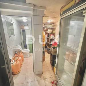 CRIKVENICA, CENTAR - poslovni prostor, restoran od 84,59 m2 na odličnoj lokaciji