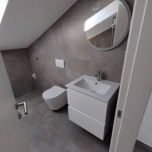 Crikvenica, Dramalj, 300 m od mora, novogradnja 94m2, parking S4