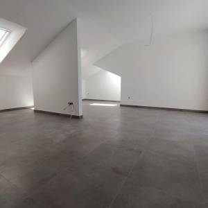 Crikvenica, Dramalj, 300 m od mora, novogradnja 94m2, parking S4