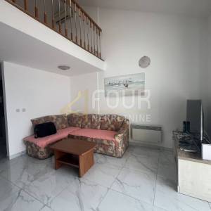 Crikvenica, Dramalj, 83.50m2, stan s galerijom, lođa, pogled na more