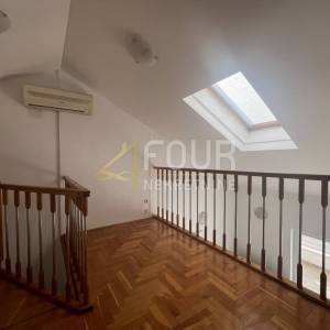Crikvenica, Dramalj, 83.50m2, stan s galerijom, lođa, pogled na more