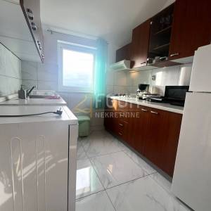 Crikvenica, Dramalj, 83.50m2, stan s galerijom, lođa, pogled na more