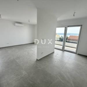 CRIKVENICA, DRAMALJ - Apartman u novogradnji na samo 300 metara od mora!