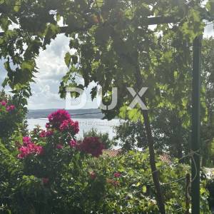 CRIKVENICA, DRAMALJ-Dva apartmana udaljena 100 metara od mora