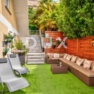 CRIKVENICA, DRAMALJ - Kuća sa 6 apartmana, 200m od mora
