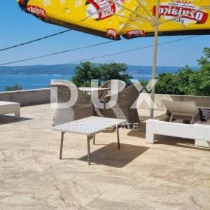 CRIKVENICA, DRAMALJ - lijepi jednosobni stan od 41 m2 s terasom od 45m2