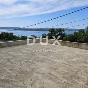 CRIKVENICA, DRAMALJ - lijepi jednosobni stan od 41 m2 s terasom od 45m2
