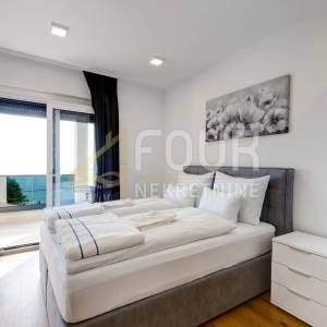 Crikvenica, Dramalj, novogradnja, 202.41m2, 4s+db, bazen, okućnica