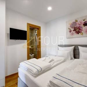 Crikvenica, Dramalj, novogradnja, 202.41m2, 4s+db, bazen, okućnica