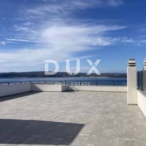 CRIKVENICA, DRAMALJ - Penthause u novogradnji, drugi red do mora