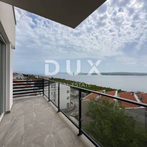 CRIKVENICA, DRAMALJ - Penthause u novogradnji, drugi red do mora