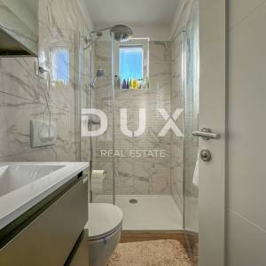 CRIKVENICA, DRAMALJ- Penthouse + stan u novogradnji blizu mora s pogledom, garažom