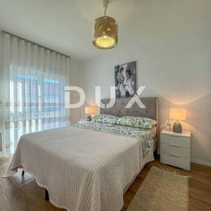 CRIKVENICA, DRAMALJ- Penthouse + stan u novogradnji blizu mora s pogledom, garažom