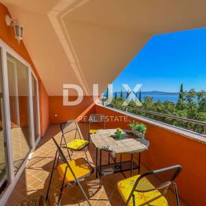CRIKVENICA, DRAMALJ - rustikalna vila s rimskim vrtom samo 250 metara od plaže, GARAŽA, ekskluzivno