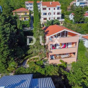 CRIKVENICA, DRAMALJ - rustikalna vila s rimskim vrtom samo 250 metara od plaže, GARAŽA, ekskluzivno