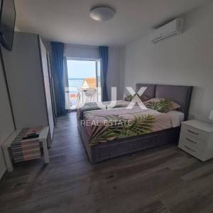 CRIKVENICA, DRAMALJ - Samostojeća kuća 120 m od mora