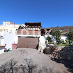 CRIKVENICA, DRAMALJ - Savršena kuća s panoramskim pogledom na more