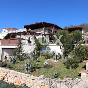 CRIKVENICA, DRAMALJ - Savršena kuća s panoramskim pogledom na more