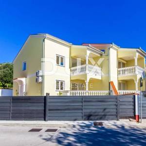CRIKVENICA, DRAMALJ - Vila novije gradnje s bazenom!