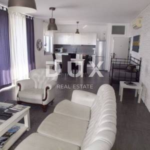 CRIKVENICA, DRAMALJ - Vila s impresivnim pogledom na more!