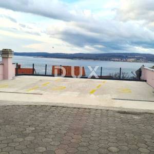 CRIKVENICA - Dva apartmana s terasom!