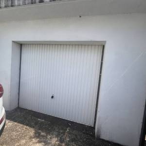 CRIKVENICA - Dvije kuće s garažom u blizini centra
