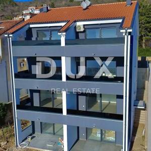 CRIKVENICA - Dvoetažni apartman, 101 m2, pogled na more!