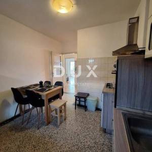 CRIKVENICA - dvosoban stan u samom centru Crikvenice, 200 m od mora