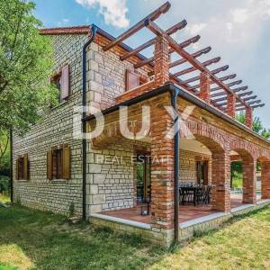 CRIKVENICA, GRIŽANE - Vila u prirodnom okruženju