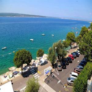 CRIKVENICA. HOTEL NA SAMOJ OBALI MORA!!