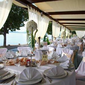 CRIKVENICA. HOTEL NA SAMOJ OBALI MORA!!
